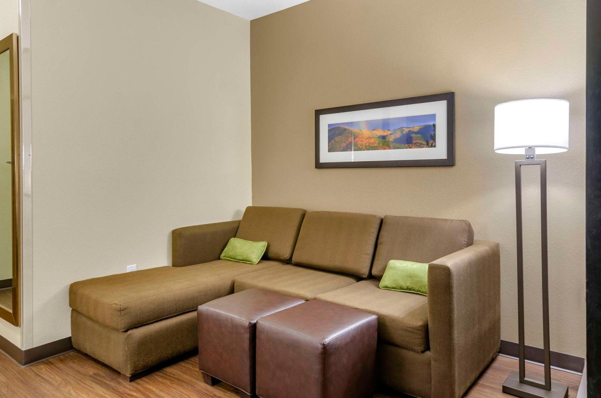 Comfort Suites Helena Airport Экстерьер фото